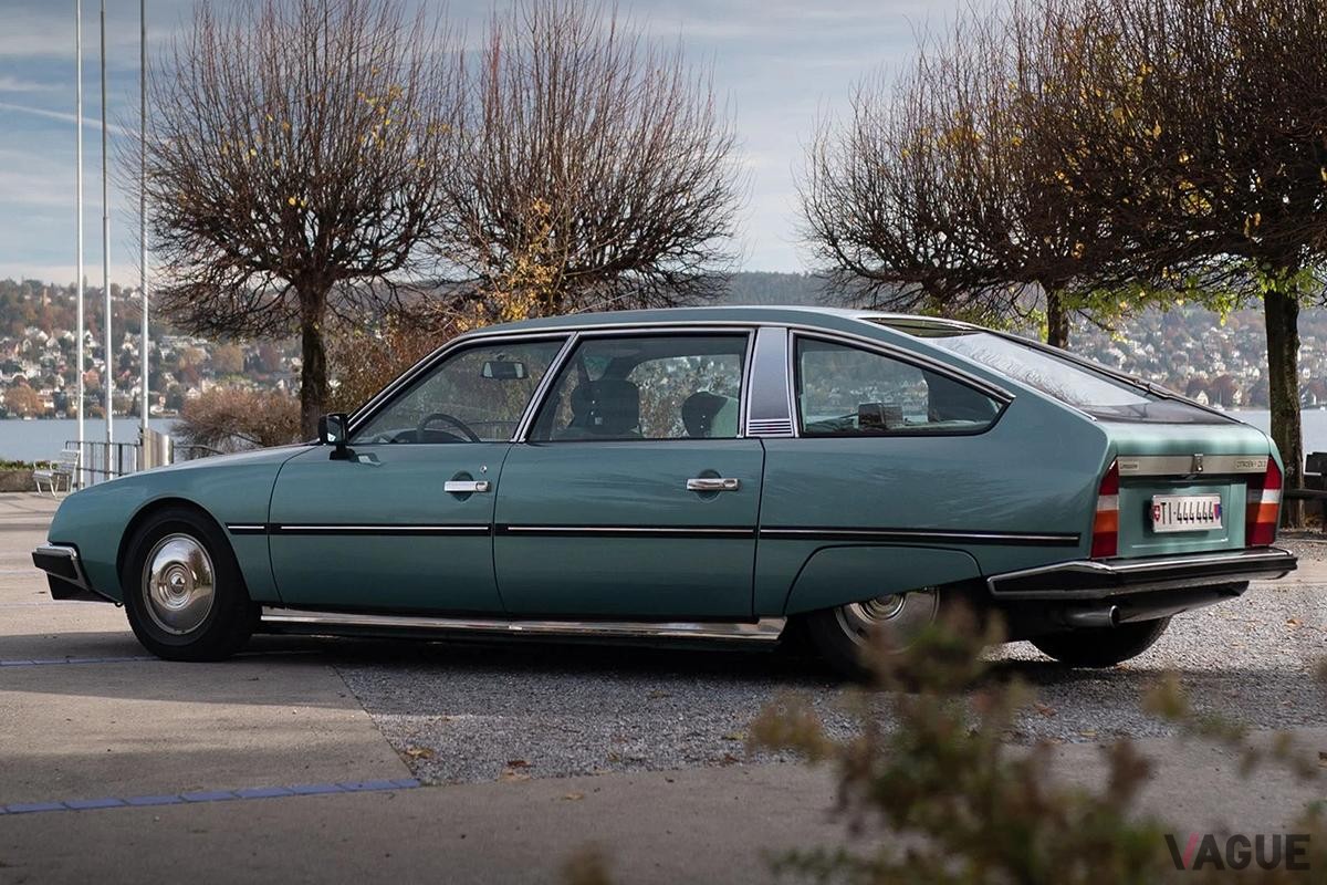 オークションに登場、落札された1981年式シトロエン「CXリムジン」
