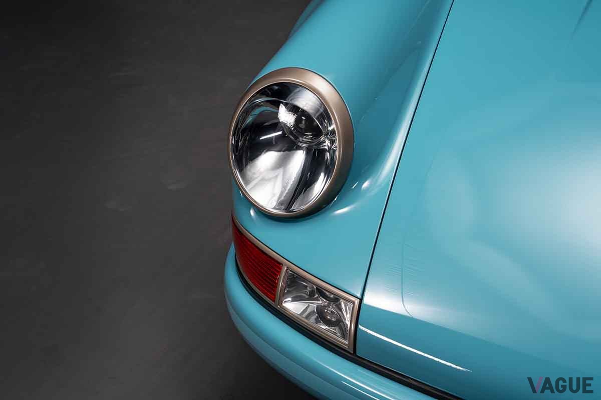 オークションに出品予定の、シンガーが再構築した1991年式ポルシェ「911」Abdulla Jaafari(c)2025 Courtesy of RM Sotheby's