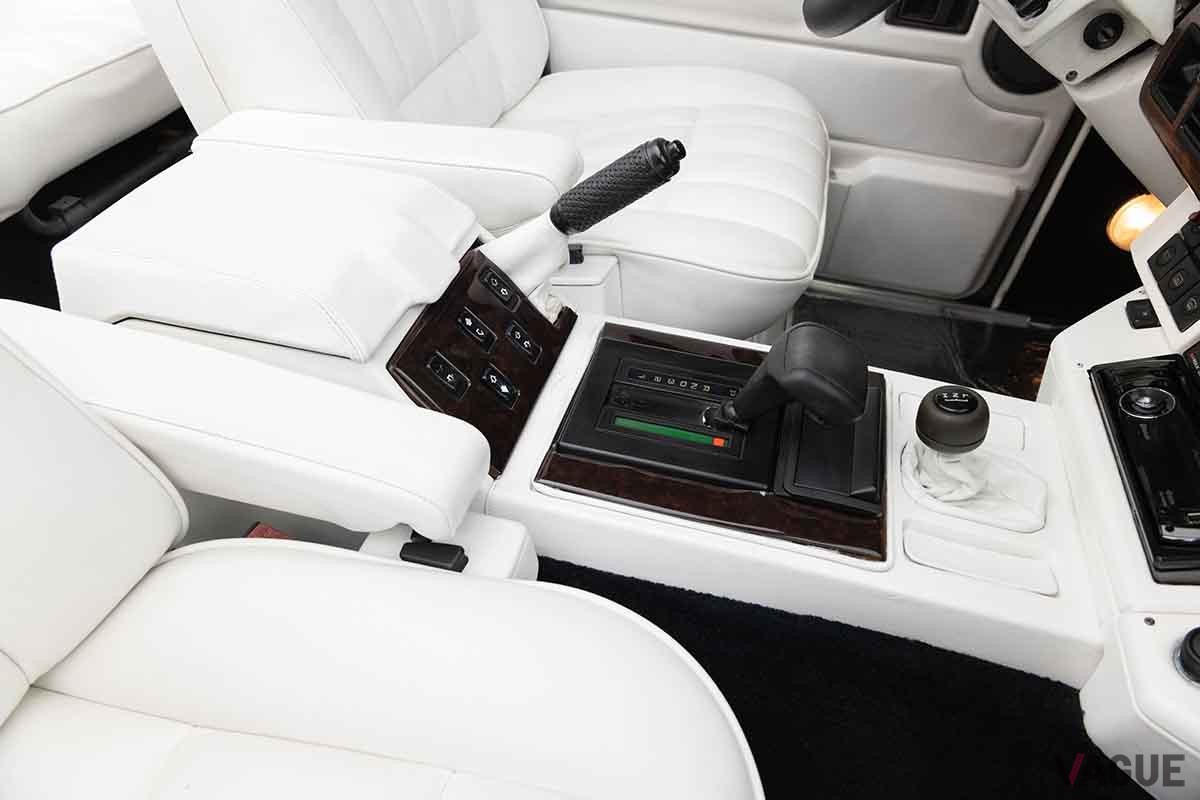 オークションに出品予定の1992年型のレンジローバー「シャモア」(c)2025 Courtesy of RM Sotheby's