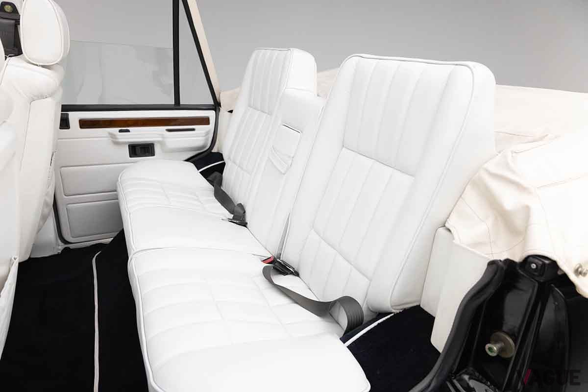 オークションに出品予定の1992年型のレンジローバー「シャモア」(c)2025 Courtesy of RM Sotheby's