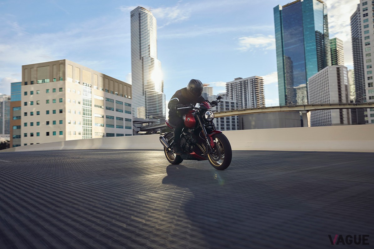 トライアンフの新型ロードスター「トライデント800」