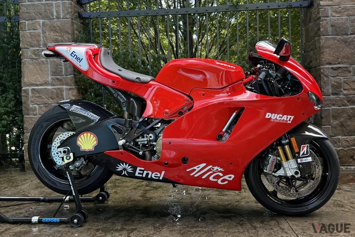 米国オークションに出品、落札された2008年式ドゥカティ「デスモセディチRR」