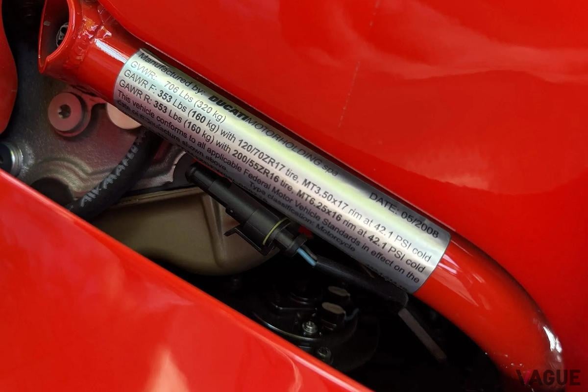 米国オークションに出品、落札された2008年式ドゥカティ「デスモセディチRR」