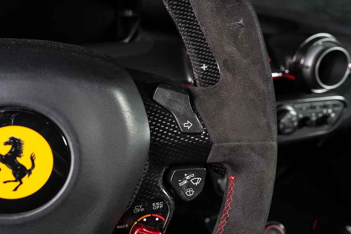 オークションに出品予定の2014年式フェラーリ「ラ・フェラーリ」Abdulla Jaafari(c)2025 Courtesy of RM Sotheby's
