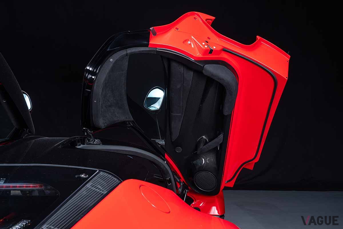 オークションに出品予定の2014年式フェラーリ「ラ・フェラーリ」Abdulla Jaafari(c)2025 Courtesy of RM Sotheby's