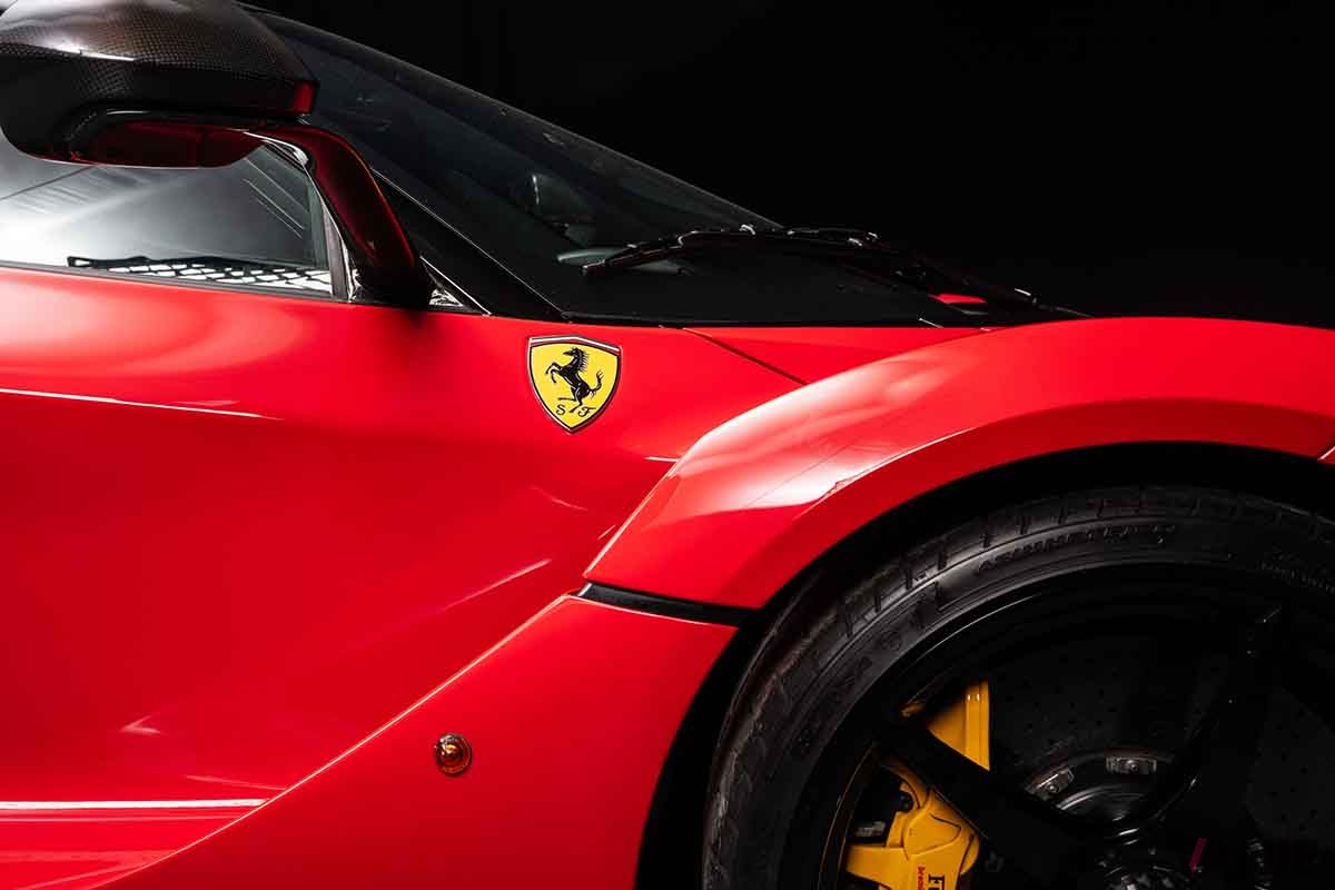 オークションに出品予定の2014年式フェラーリ「ラ・フェラーリ」Abdulla Jaafari(c)2025 Courtesy of RM Sotheby's