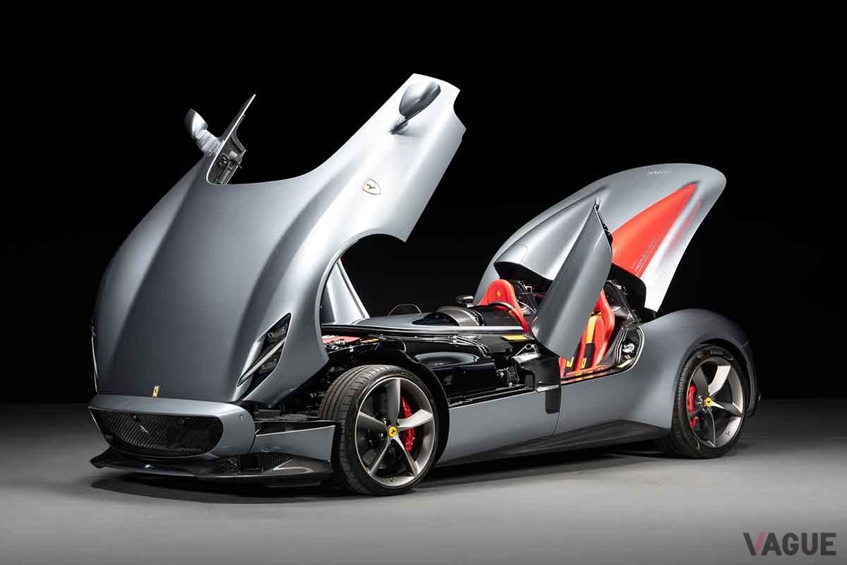 オークションに出品予定の2022年式フェラーリ「モンツァSP2」Abdulla Jaafari(c)2025 Courtesy of RM Sotheby's