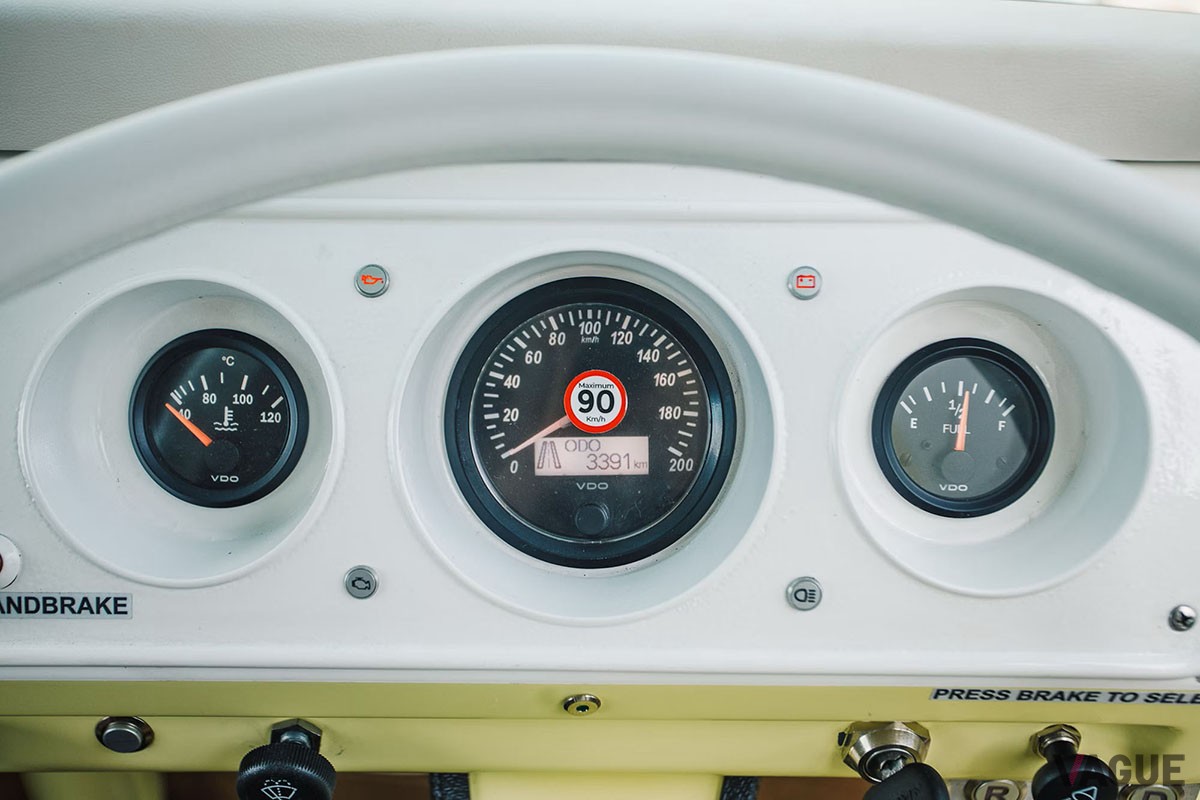 オンラインオークションで落札された1975年式VW「タイプ2モーターホーム」