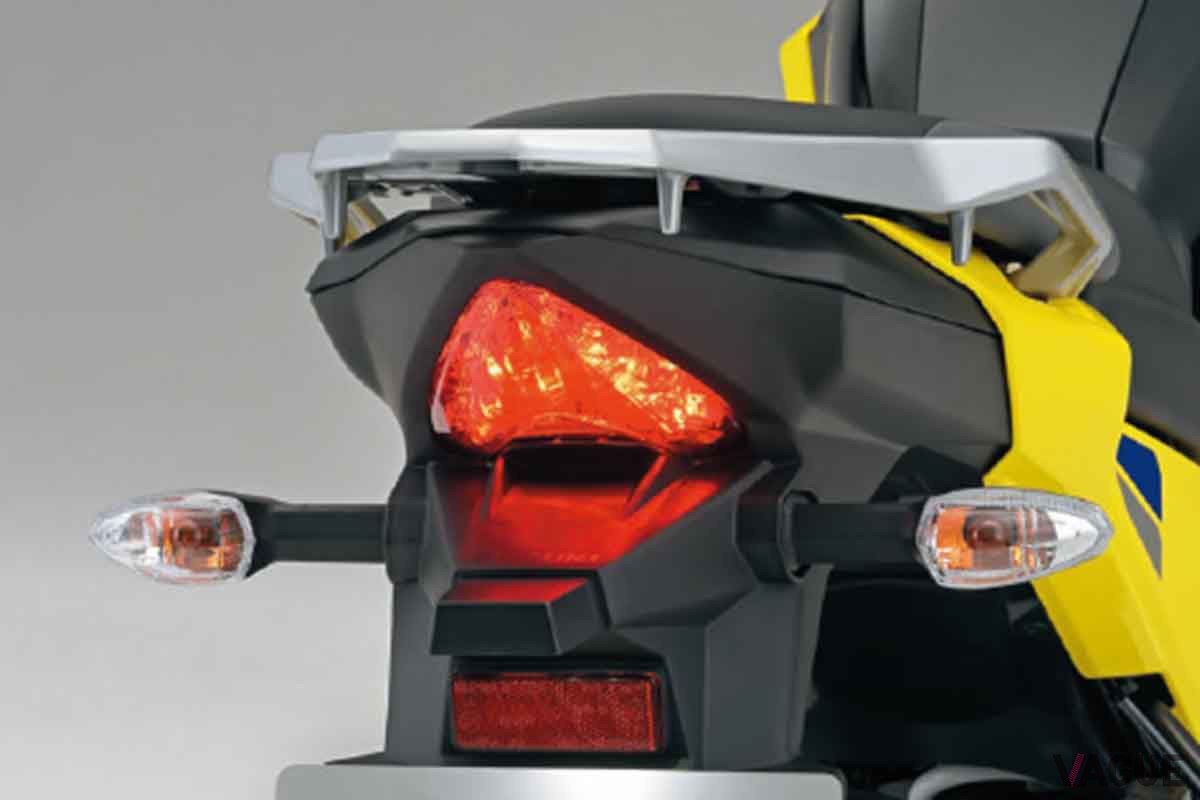 スズキ「Vストローム250SX」