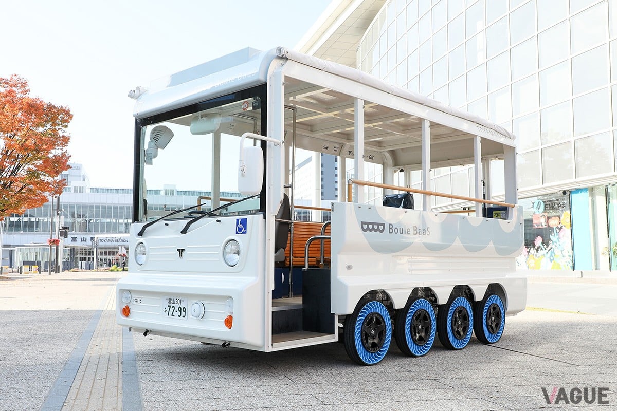 富山市が運営するグリーンスローモビリティ「BouleBaaS（ブールバース）」