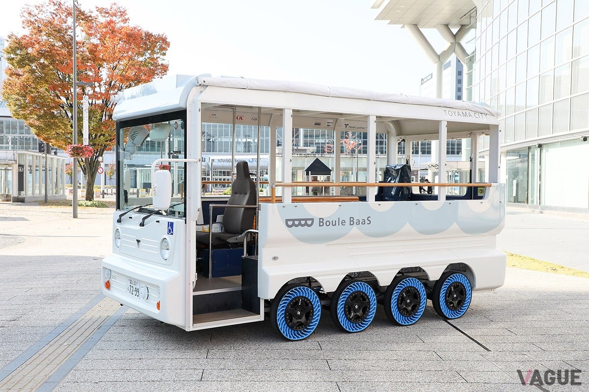 富山市が運営するグリーンスローモビリティ「BouleBaaS（ブールバース）」