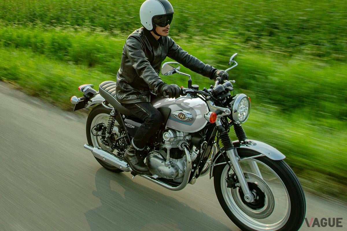 カワサキ「W800」