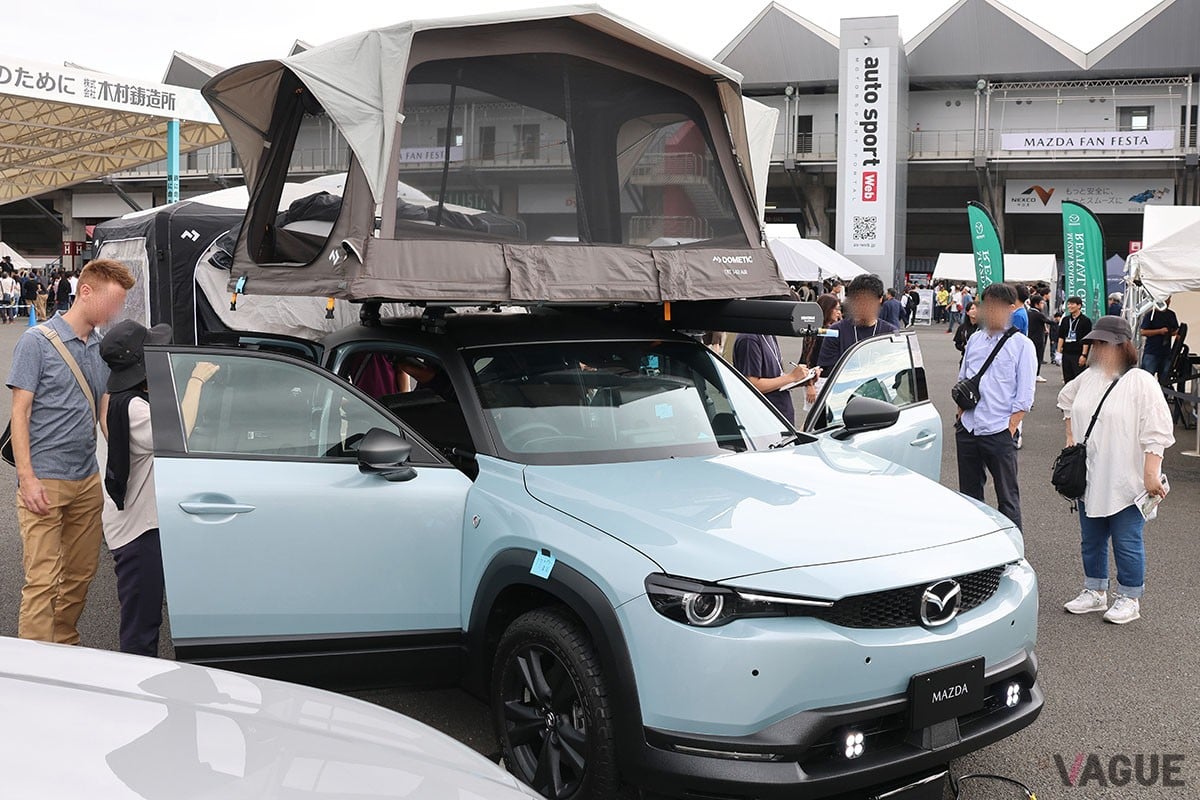 車中泊仕様のマツダ「MX-30」
