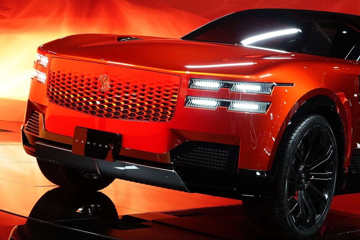 トヨタ「センチュリークーペ」は高級車の新たな扉を開くプロローグ！ “次の100年”に向けて“新時代のラグジュアリーカー文化”を育む斬新コンセプトカーの熱さとは