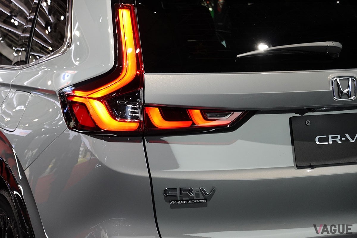 今冬、発売予定のホンダ新型「CR-V e：HEV RS ブラックエディション」