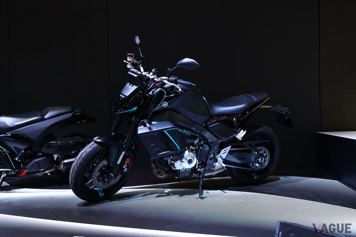 ヤマハ「PROTO PHEV」
