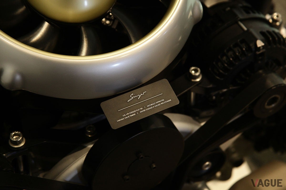 シンガー・ヴィークル・デザインが手がけた「ポルシェ911カレラクーペ リイマジンド バイ シンガー」