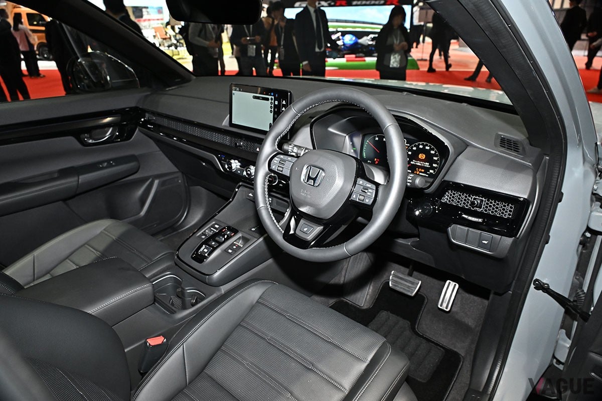 今冬、発売予定のホンダ新型「CR-V e：HEV RS ブラックエディション」
