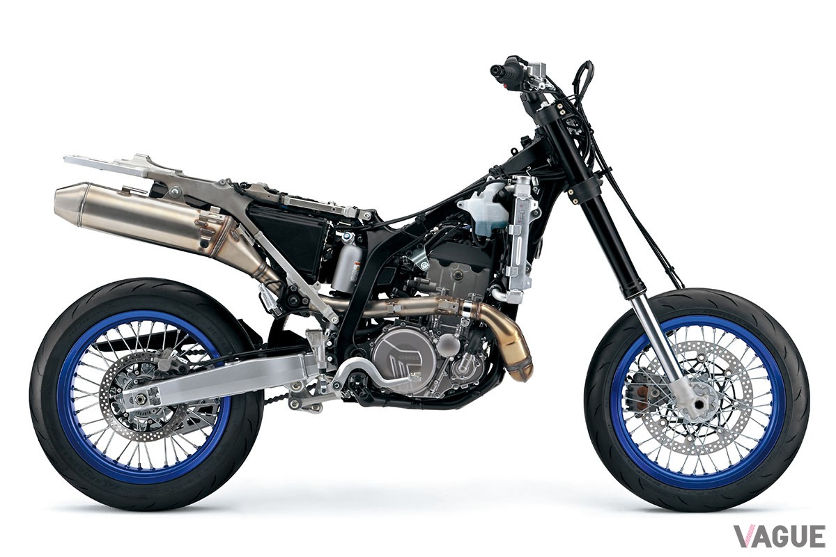 スズキ「DR-Z4SM」