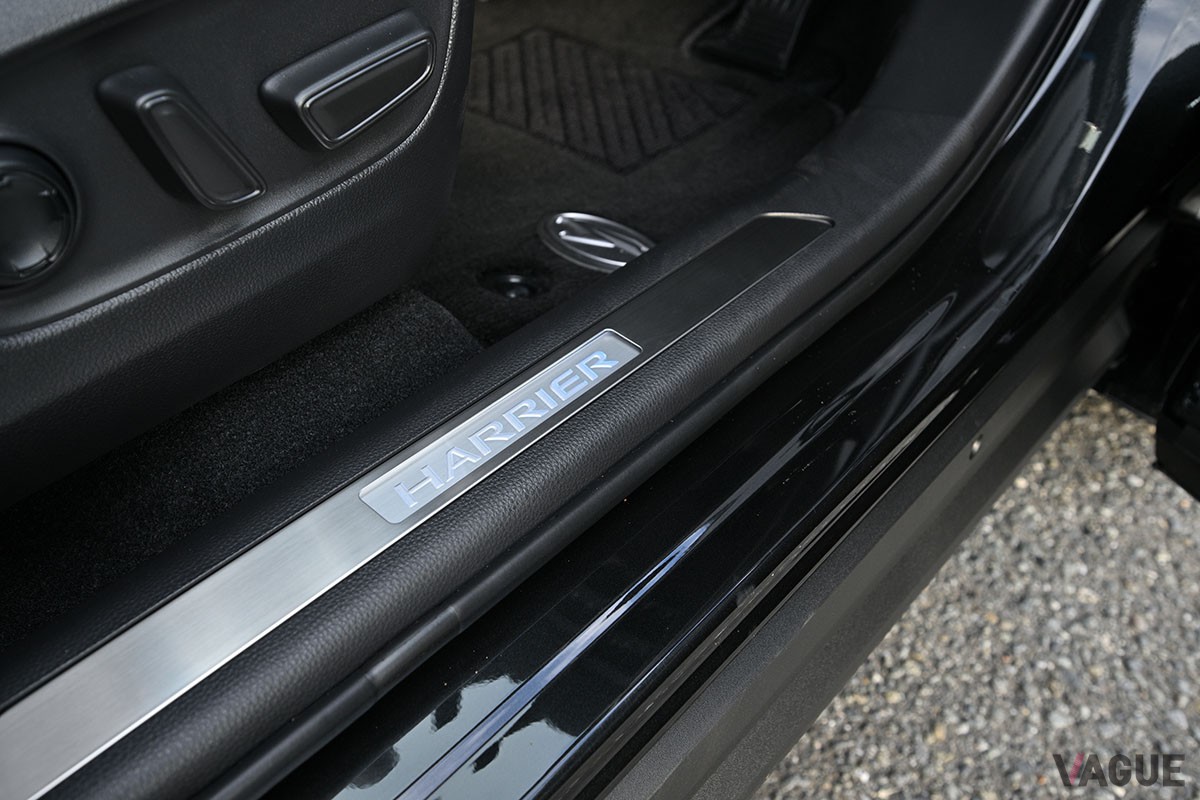 トヨタ「ハリアー」の特別仕様車「Z “レザーパッケージ・ナイトシェード」