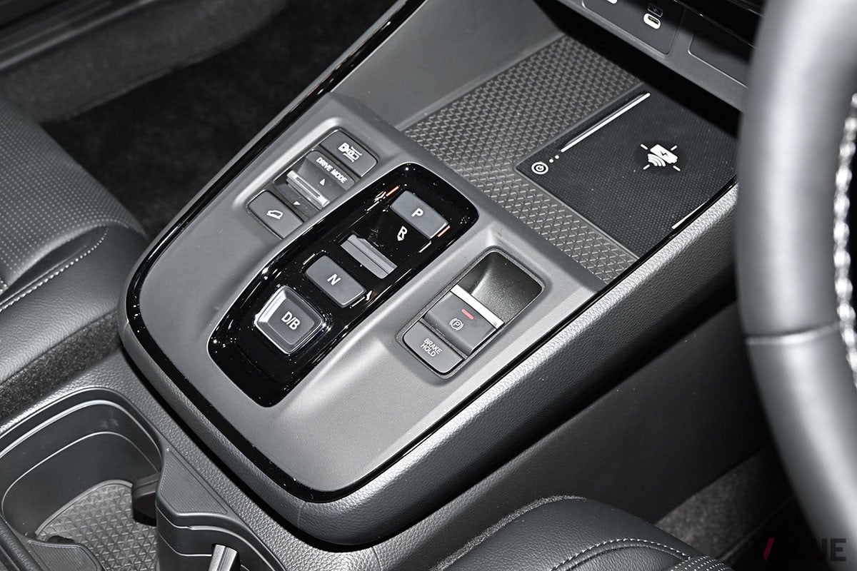 今冬、発売予定のホンダ新型「CR-V e：HEV RS ブラックエディション」