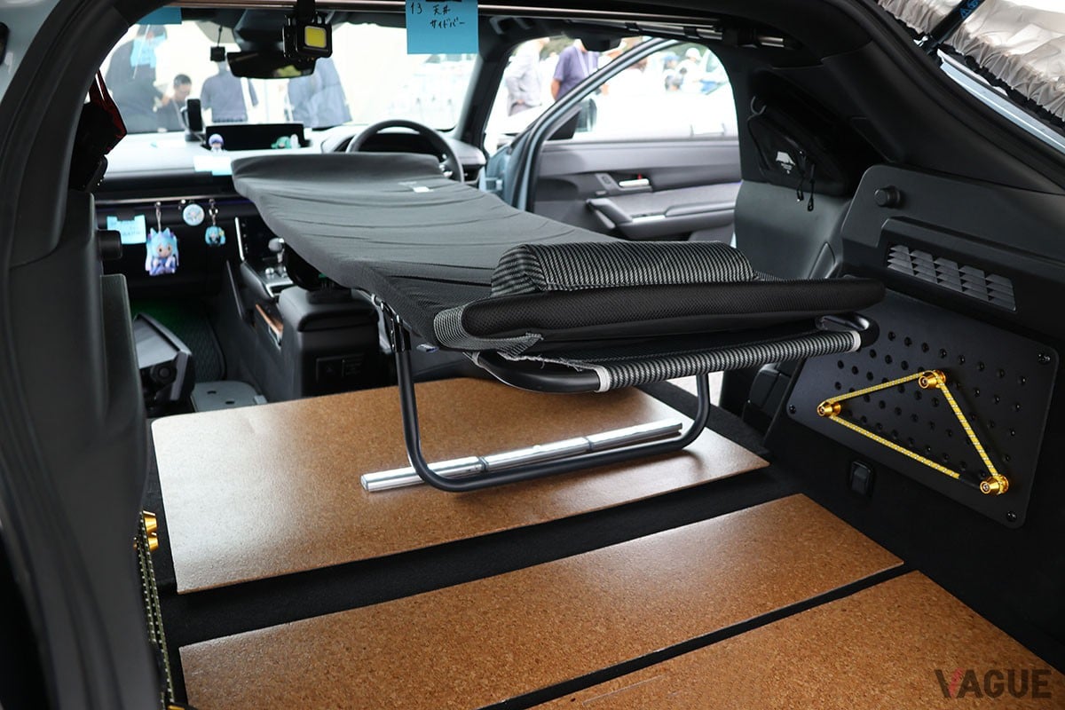 車中泊仕様のマツダ「MX-30」