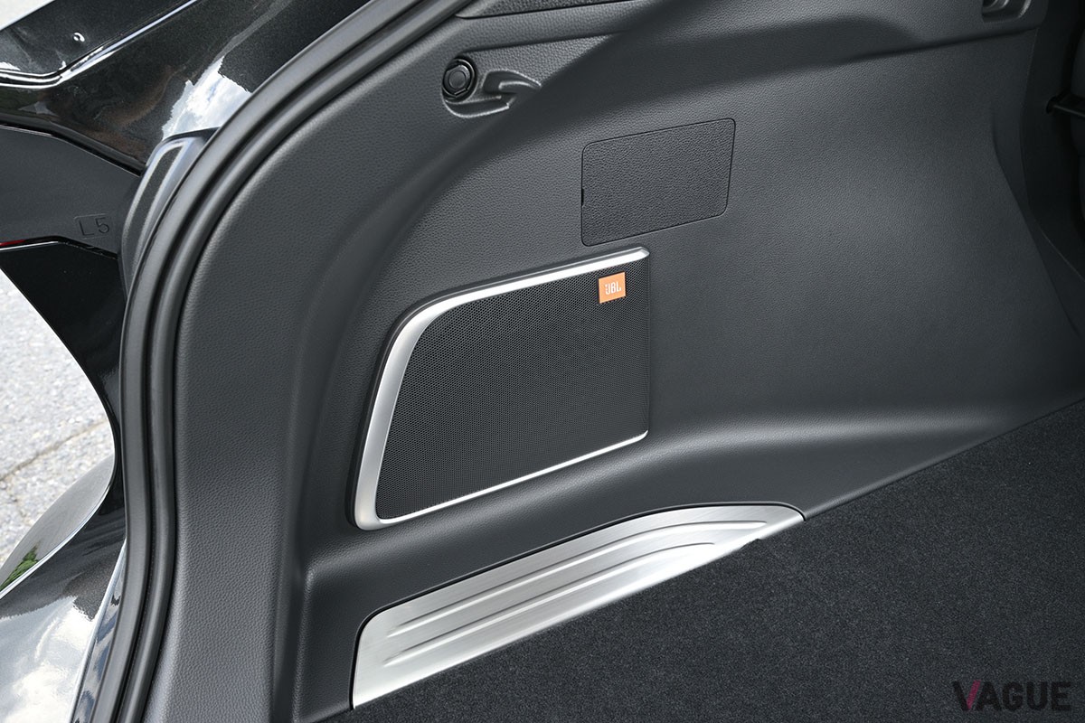 トヨタ「ハリアー」の特別仕様車「Z “レザーパッケージ・ナイトシェード」