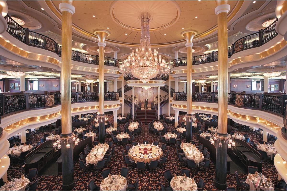 メインダイニングルーム