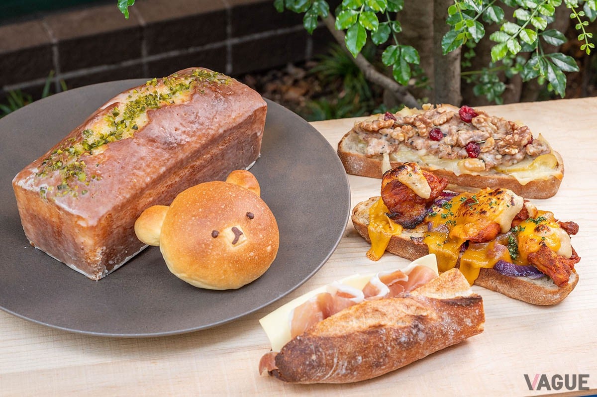 ワインやお酒に合うおかずパンも！ 自家製ぶどう酵母で発酵「折峰食パン」がもちもちでおいしい「ORIMINE BAKERS　勝どき店」で買いたくなるパンとは