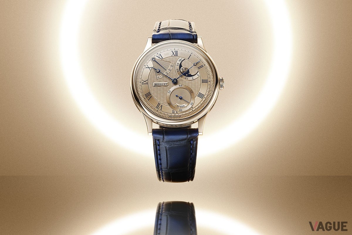 限定250本となるアニバーサリーモデルはムーンフェイズ搭載の「クラシック 7235」