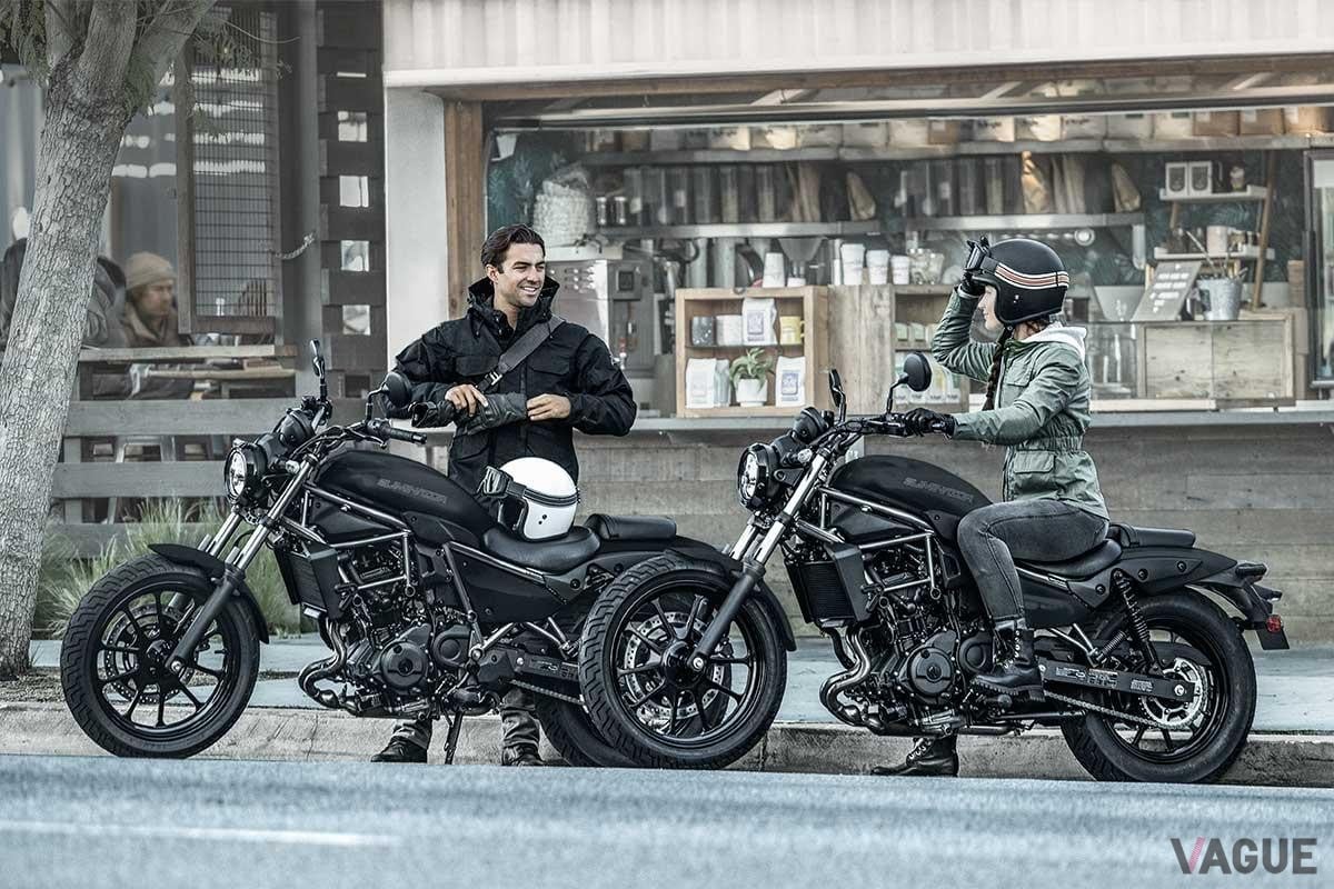 カワサキ「エリミネーター400」