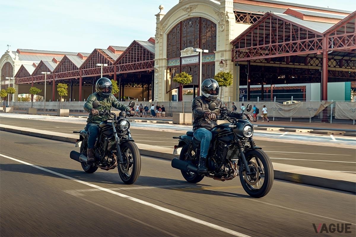 カワサキ「エリミネーター400」