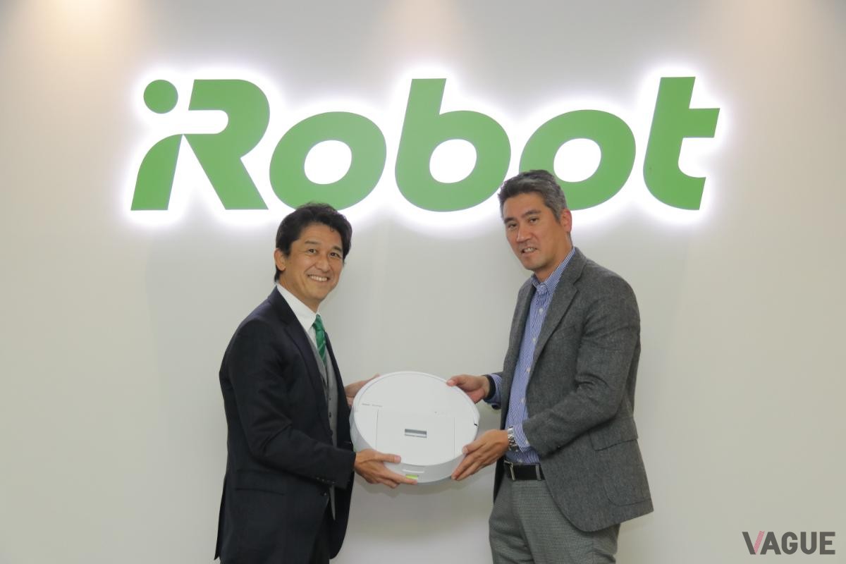 前社長挽野元氏から新社長である山田毅氏に経営が引き継がれた