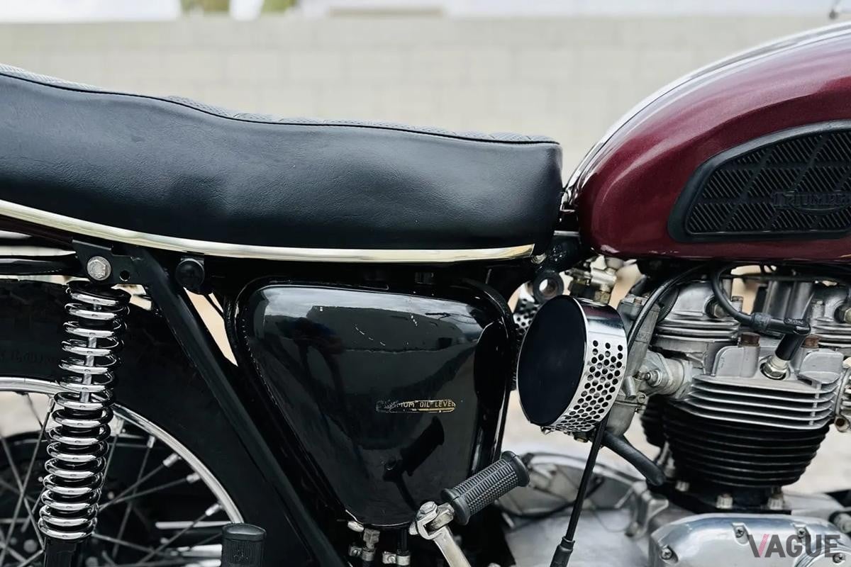 米国オンラインオークションに登場、落札された1970年式トライアンフ「ボンネビルT120R」