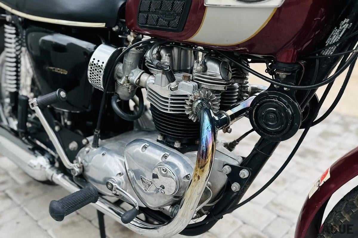 米国オンラインオークションに登場、落札された1970年式トライアンフ「ボンネビルT120R」