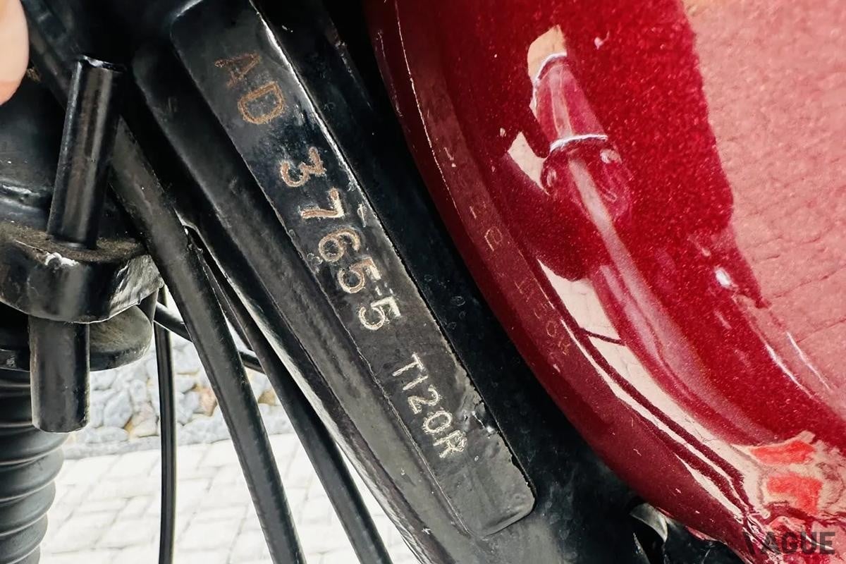 米国オンラインオークションに登場、落札された1970年式トライアンフ「ボンネビルT120R」