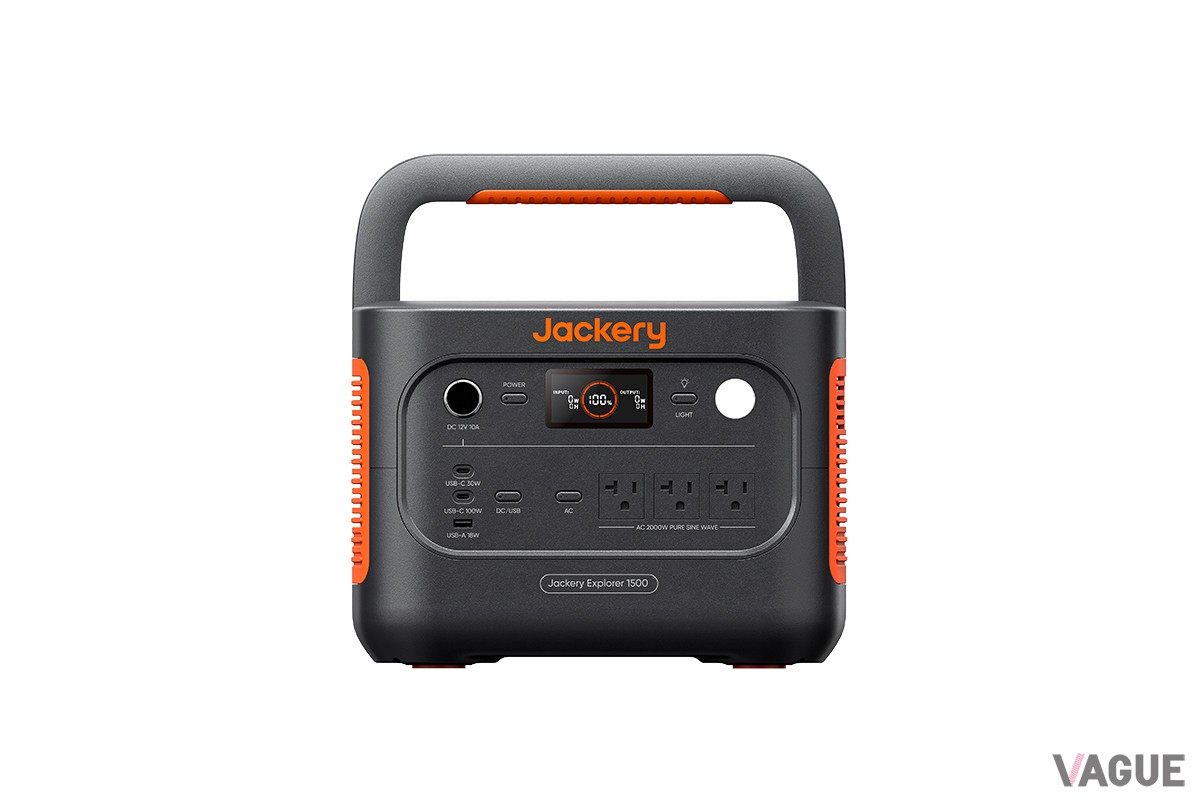 本体サイズは330×221×242mm。マイナス20℃〜45℃の温度で使えるという点も頼もしい