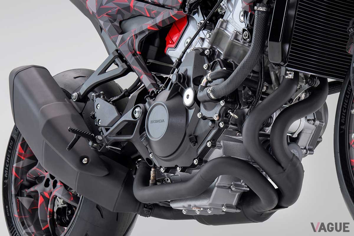 世界初公開されたホンダの次世代コンセプトモデル「V3R 900 E-Compressor Prototype（ブイスリーアール900 イー コンプレッサー プロトタイプ）」