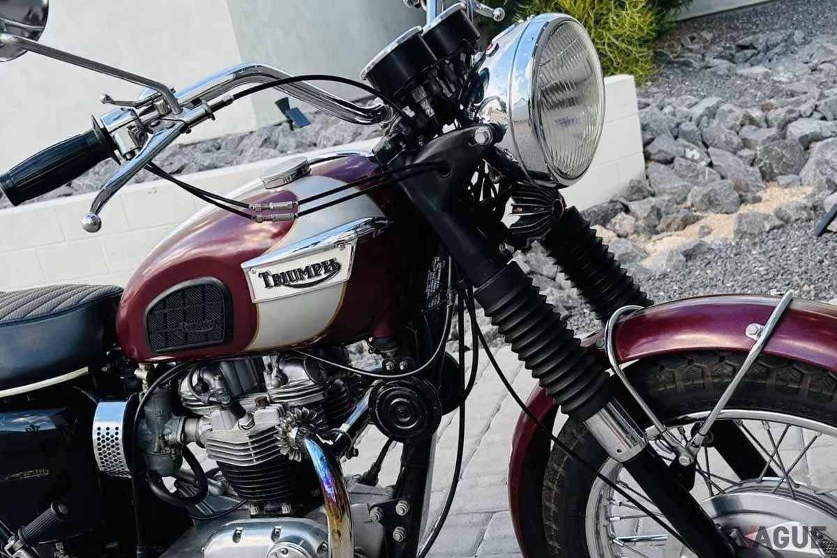 米国オンラインオークションに登場、落札された1970年式トライアンフ「ボンネビルT120R」