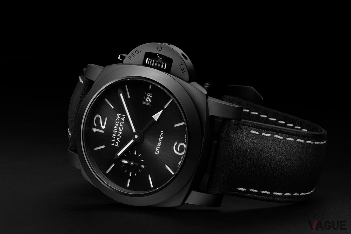 透徹した美学を感じさせるオールブラック。サンドイッチダイヤルによるインデックスや針にはホワイトのスーパールミノバも塗布されている