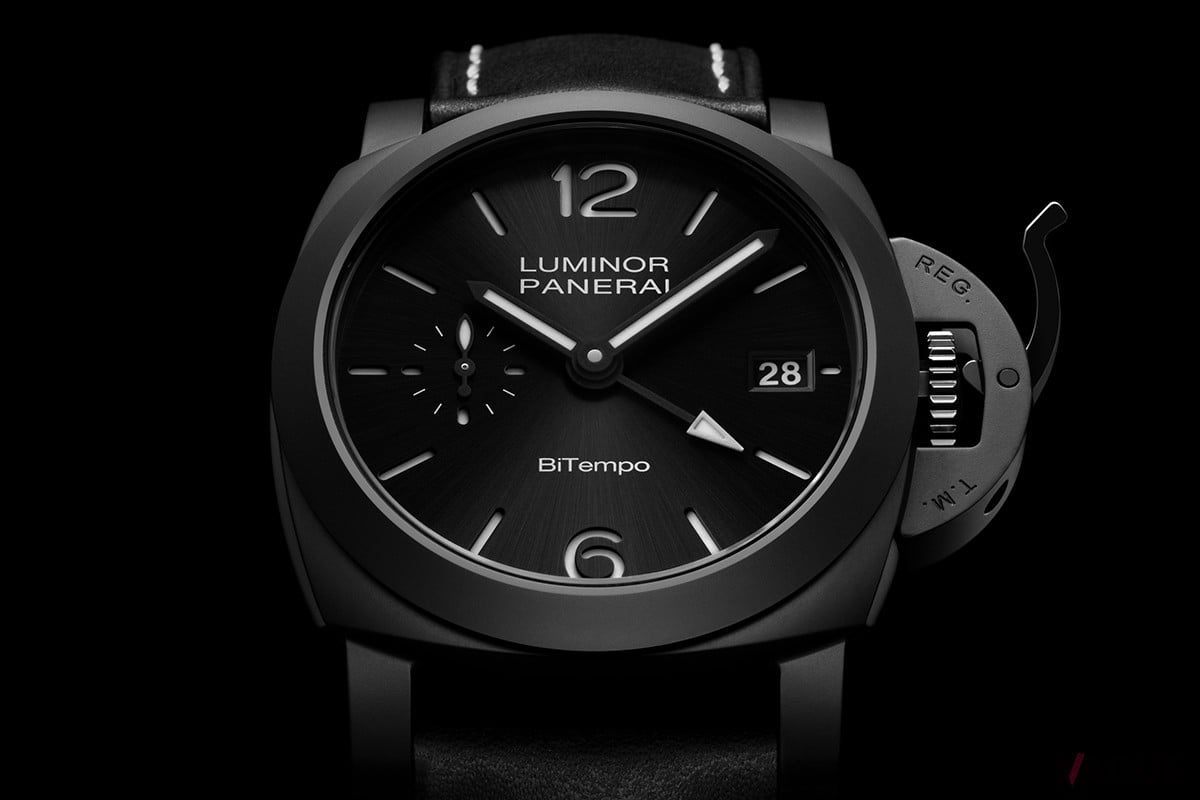 アイコンとなっているリューズプロテクターも搭載。ハイテクセラミックはスチールの約5倍もの強度を誇り高い耐衝撃性能も備えている