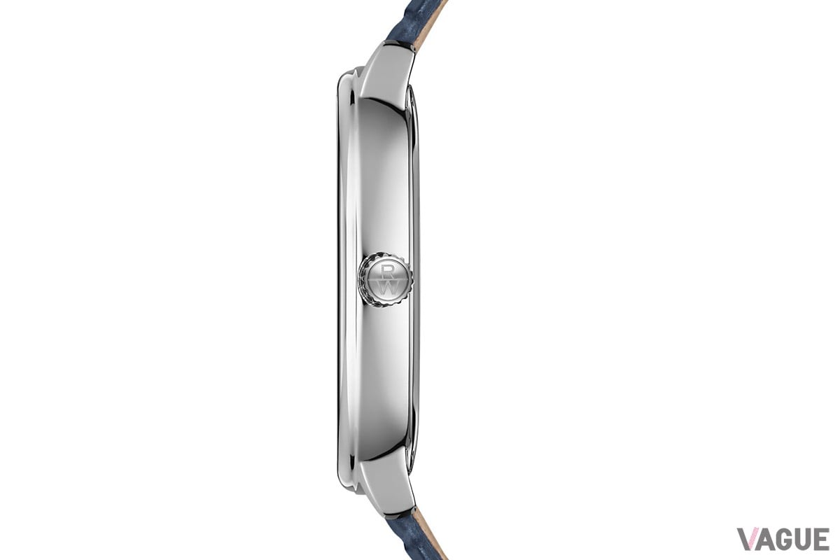 手巻きゆえの愛着を感じられるはず。パワーリザーブ性能は約45時間