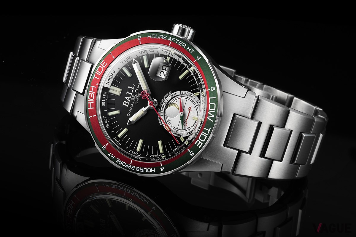 ケース径は41mm。ケース、バンドともに316Lステンレススチール製