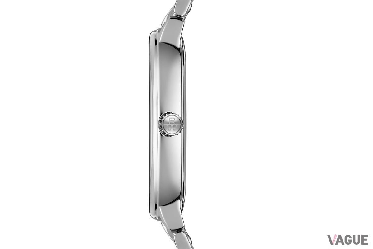 薄型でタイムレスなデザイン。頻繁に愛用したくなる