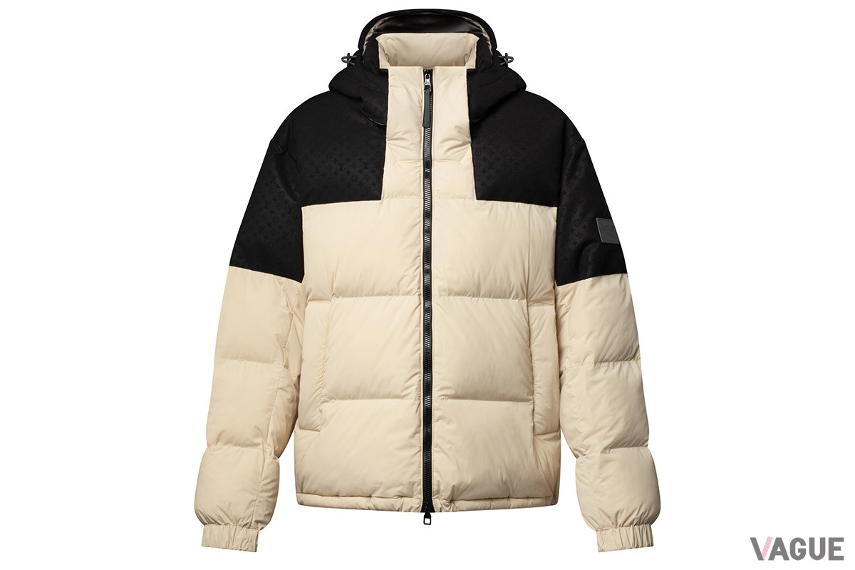 プレースド モノグラム エコダウンブルゾン：55万5500円