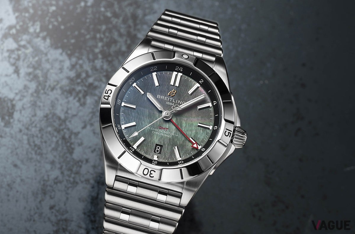 GMT機能搭載モデルであり、24時間リングによってホームタイムも瞬時に把握。ビジネスや家族とのやりとりに活躍する