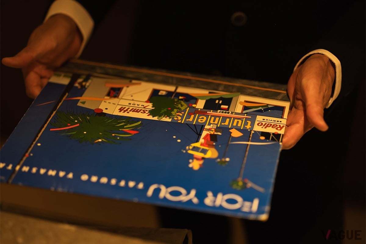 バーに飾られたレコード