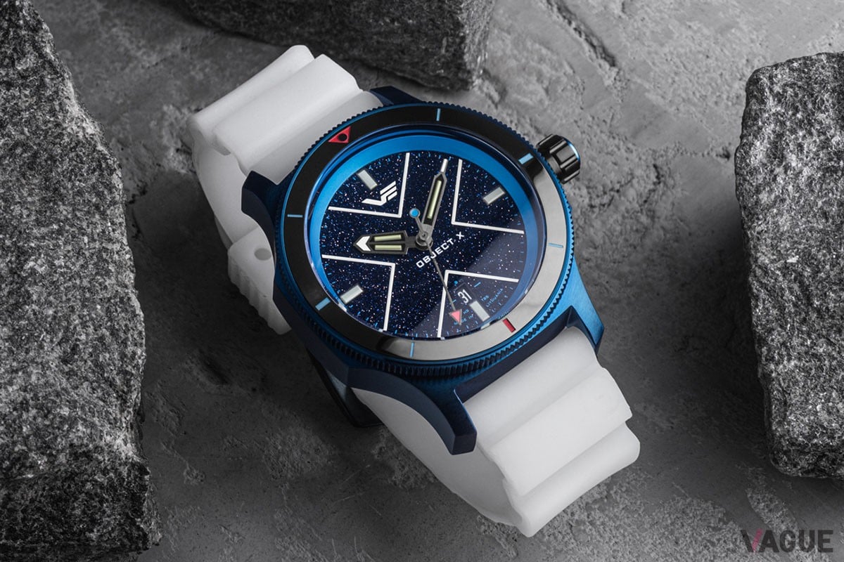 リトアニア発の“宇宙から来た腕時計”!? 宇宙と未確認天体をテーマに