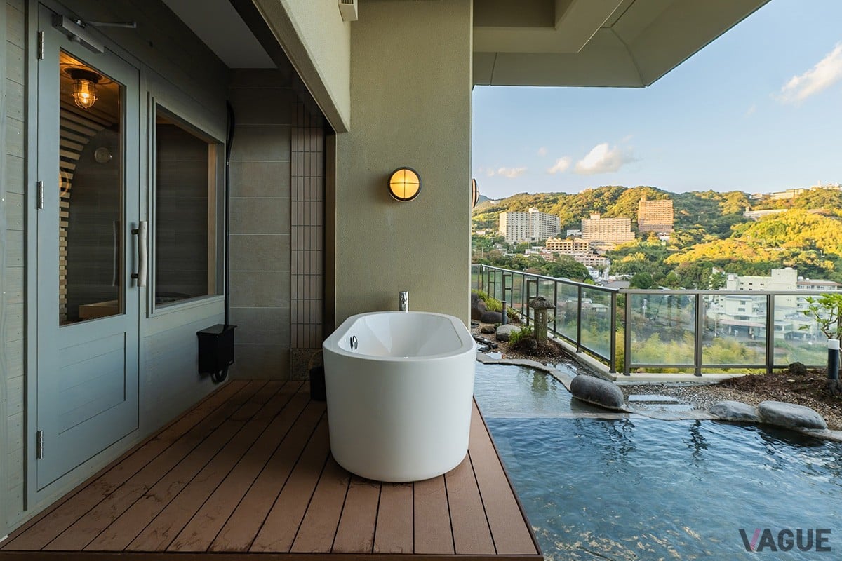 サウナ、バスタブは水風呂としても利用可能