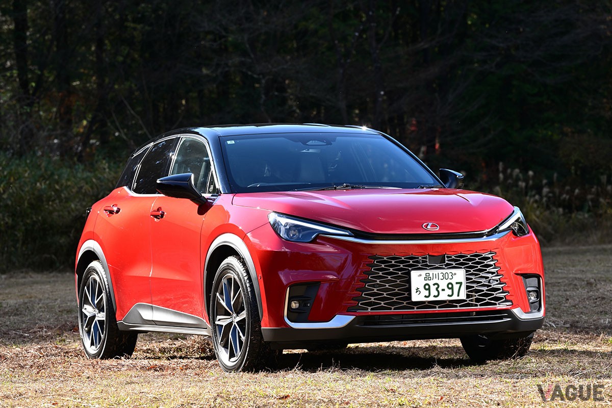 レクサス「LBX」の新グレード「アクティブ」